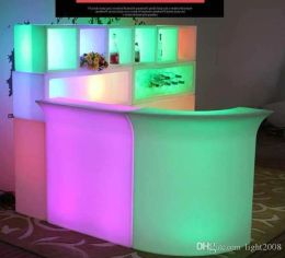 Éclairage 2020 Éclairage commercial moderne Changement de couleurs rechargeable PE LED High Cocktail Bar tables COMPTENDRE DU BAR