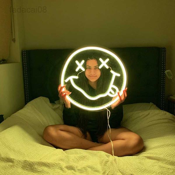 Lumières 35cm Led Neon Transparent Flex USB Alimenté Tenture Murale Chambre Décor Enfant Sourire Night Light Sign Cadeau pour Femme HKD230704