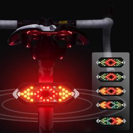 Lumières vélo vélo feu arrière avec klaxon intelligent 5 modes télécommande USB rechargeable vélo clignotant lumière lampe de sécurité 0202