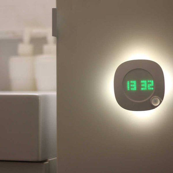 Lumières Numérique LED Enfants Lumière Détecteur De Mouvement Mur AAA Batterie Horloge WC Maison Toilette Chambre Veilleuse avec Aimant HKD230628