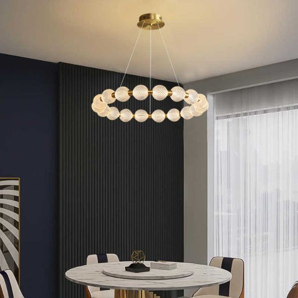 Lumières Lustre de luxe collier de perles anneau boule acrylique cuivre LED plafonniers salon lampe chambre luminaire 0209