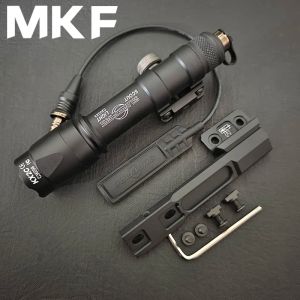 Lichten Surefir M300 zaklamp M600 Mini Weapon Scout Light Tactical Outdoor Rifle Airsoft Wapenlight Gun Accessoires Fit Picatinny