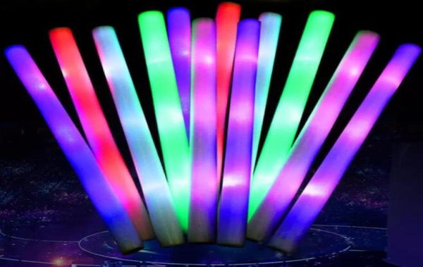 Bâtons de mousse LightUp Party Noise Maker Décor de concert LED Bâtons souples Rally Rave Baguettes lumineuses Changement de couleur Flash Torch Festivals2386167