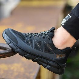 Chaussures de sécurité légères hommes femmes chaussures de travail embout en acier bottes de travail baskets hommes femmes chaussures respirantes chaussures de Construction 240220