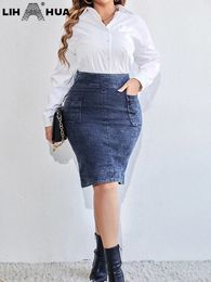 LIH HUA grande taille jupe décontractée femmes Plus élastique taille haute genou longueur plissée coupe ajustée jupe avec poches 240126