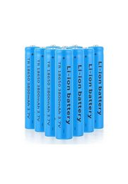 Batterie Liion 18650 3800mAh 37V La batterie rechargeable peut être utilisée pour la lampe de poche lumineuse et les produits électroniques1438606
