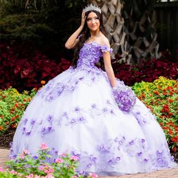 Lilac d Appliques Dressos de quinceanera.