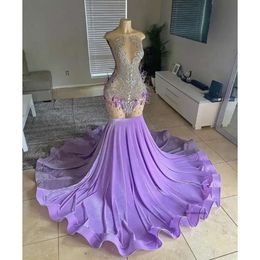 Lilac Purple Long Memraid prom jurk voor vrouwen 2024 Sier Diamond Crystal Feather Black Girl Birthday Jurk 0431 0528