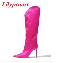 Lilyptuart Womens Knie Hoge Laarzen Lente 2023 Nieuwe Mode Puntschoen Zijde Elegante Luxe Designer Banket Partij Schoenen Maat 43