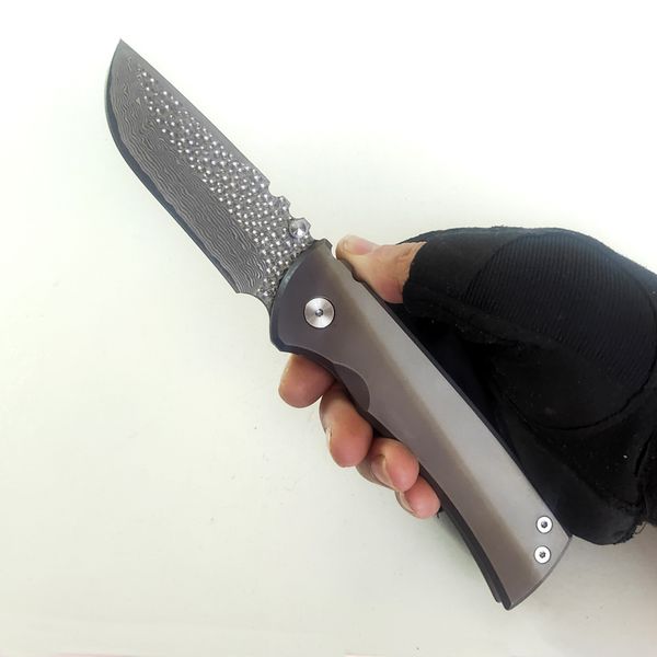 Versión personalizada limitada Chaves Redencion 228 Cuchillo plegable Hoja de Damasco real Mango de titanio personalizado Bolsillo EDC Fuerte Herramientas tácticas para acampar al aire libre