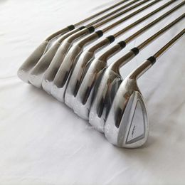Discouche à temps limité Nouveau 8pcs Men Clubs JPX923 Hot Metal Set Golf Irons 5-9pgs Flex Steel Shaft with Head Cover