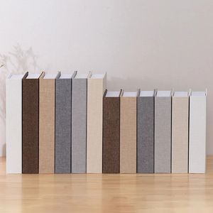 Linnen stof decoratief boek gebruikt voor moderne stijl nepboekendecoratie in kamers salontafel decoratie huis extra decoratie 240508