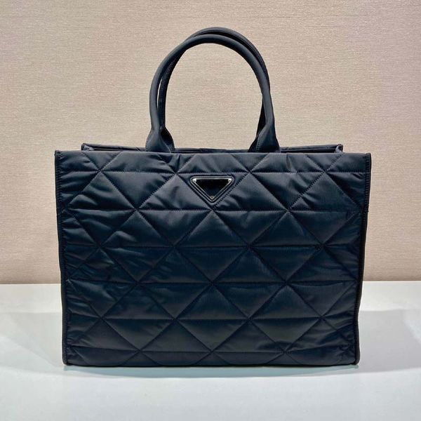 Lingge Pattern Tote Bag Maletín para hombres y mujeres Bolso de compras versátil de moda
