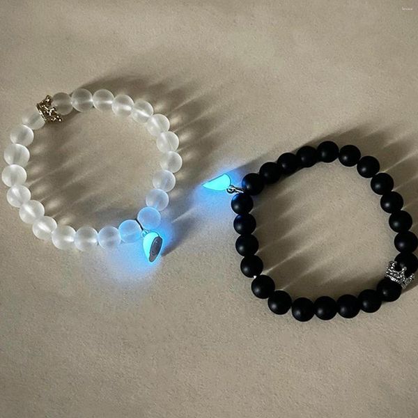 Pulseras de enlace 1 par Corona hecha a mano Crown Charms Bracelet Heart Heart Glow in the Dark Pareja para amantes Mujeres Regalo fluorescente