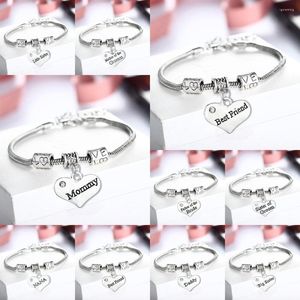 Link armbanden 12pc Familie Sieraden Glanzende Clear Crystal Heart Charme Hanger Love Bead Chain Bangles Daddy Mommy Sister Nana Xmas Gift