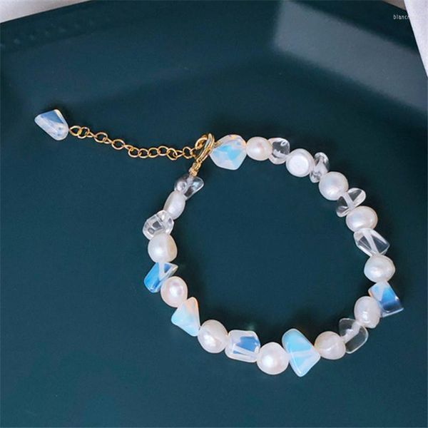 Pulseras de eslabones 2023 personalidad de la moda 14 K chapado en oro cristal piedra lunar perla pulsera francés Retro mano actuar el papel de la Sra regalo