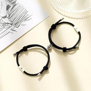 Bracelets de liaison 2pcs Creative Sun and Moon Magnetic Couple Bracelet Fashion Push Push Pull Milan Hand Corde Gift Saint-Valentin