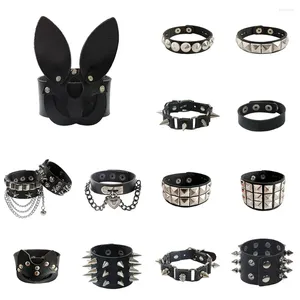 Link Armbanden Zwart Lederen Polsbandje Armband Manchet Goth Gothic Punk Vrouwen Mannen Spikes Rivet Stud Bangle Cosplay Rock Unisex Sieraden