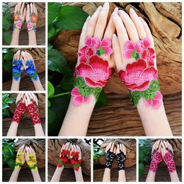 Link Armbanden Boheemse handschoenen Polsbad Vrouwen geborduurde vingerloze deksel sieraden Half vingerarmband