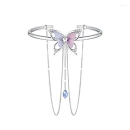 Bracelets à maillons avec pompon papillon, anneau de bras, conception de Niche féminine, Bracelet à sens avancé, chaîne de corps 2024