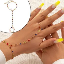 Link Armbanden Creative Simple Crystal Finger Bracelet for Women Gold Color Chains Connecting Hand Harness Bangles Sieraden Gift