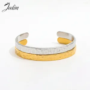 Link armbanden Joolim sieraden groothandel high -end PVD geen fade mode onregelmatige concave convex hamer manchet roestvrijstalen armband voor vrouwen