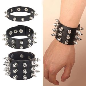 Link Armbanden Spiked Studded Bracelet Black Leather Rivets Punk Cuff Wrap Bangle Metal Snap Button Polsband voor mannen Women