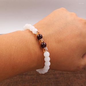 Link armbanden top natuurlijke witte chalcedony granaat bangle voor vrouwen sieraden elastische yoga stenen kraal armband