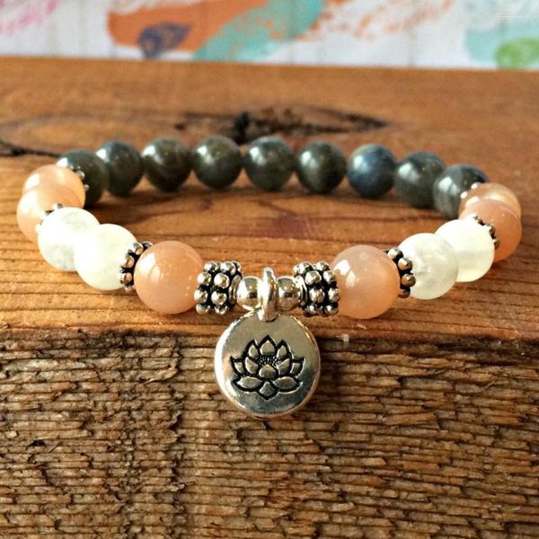 Lien Bracelets En Gros 8 Mm Grade Moonstone Sunstone Lotus Charme Bracelet Couronne Chakras Labradorite Poignet Mala Yoga