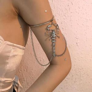 Lien Bracelets Femme Scorpion Bras Anneau Avec Strass Personnalité Creative Design Style Gothique Dames Vintage Géométrique Main Bijoux