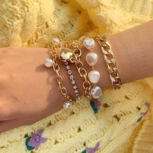 Bracelet en forme de cœur pour femmes, chaîne à maillons, Punk cubain, en métal multicouche, Imitation de perles, bijoux, vente en gros, 2022