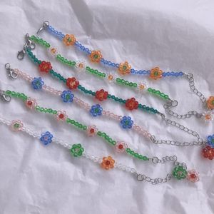 Cadena de eslabones Natural Boho Hecho a mano Flor de cristal Pulsera con cuentas Linda Joyería colorida para niños Ins Pulseras para niños para mujeres Regalos Encantos Fa