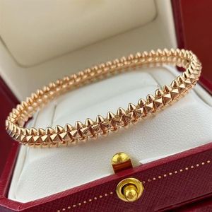 Link Chain Verkoop Europese Dames Luxe Sieraden Klinknagel Rose Gouden Armband Mode Party2496