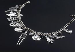 Chaîne de liaison Le cauchemar avant le bracelet de Noël Jack Skellington Snowflakes Pumpkin Skull Charms Bracelets Bracelets Halloween JE1533465