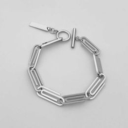 Chaîne à maillons Bracelet géométrique en acier titane bracelet rétro hommes et femmes trombone en acier inoxydable bracelet de tempérament simple G230208