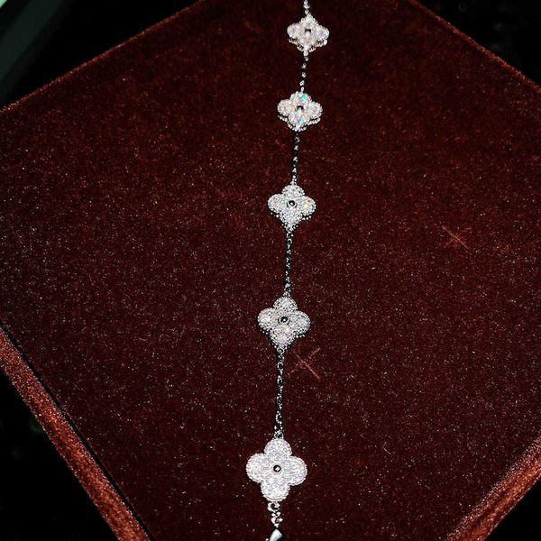 Bracelet de luxe de créateur de liaison chaîne de luxe Vanca Kaleidoscope 18k Gold Van Clover Bracelet avec cristaux scintillant et diamants Cadeau parfait pour les filles S3R7