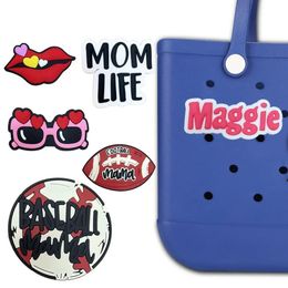 Lips Bag Charms para Bogg Bag Carta Alfabeto Encanto decorativo para la playa Decoraciones de goma PVC Accesorios de bolsas de playa 240509