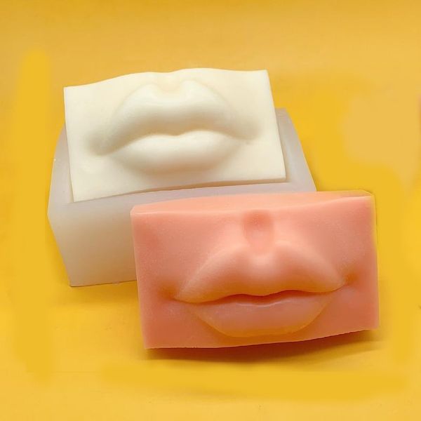 Moule en silicone Kiss Moule flexible en forme de lèvre avec technologie 3D pour desserts cuits au four et surgelés Se démoule facilement Four Micro-ondes Congélateur Passe au lave-vaisselle 1221873