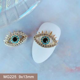 Lipstick 10pcs Demon Devil's Blue Eye Zircon Crystals Rimestones Nail Art Decorations Nails Accessoires Charmes Supplies