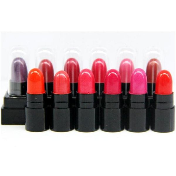 Lápiz labial 12 colores / lote para mujer Maquillaje sexy Lápiz labial Brillo Crema Hidratante Crayón lindo Maquillaje Entrega directa 202 Dhtyh