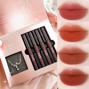 Rouge à lèvres 5 PCS Liquide Sexy Mode Nude Maquillage Lipgloss Longue Durée Étanche Mat Velours Brillants À Lèvres Cosmétique Cadeaux 230712