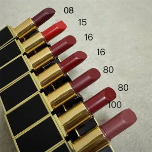 Lipstick Girl Lip Beauty Matte Lipsticks Noir Classic Square Tube Stick Lip Stick 7 Couleur Stock de qualité Original Couleur de lèvres Rouge A Levres 3G