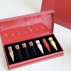 Ensemble de rouge à lèvres 3 pièces Mini mat voyage diamant Version radis en forme de T rouge tube couleur conteneur exclusif poudre baiser rouge à lèvres coffret cadeau de noël