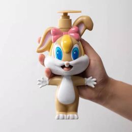 Liquid Soap Dispenser Cartoonflessen voor zakelijke anime schattige konijnen muis kat wolf dispensers douchegel flesreizen set 230411