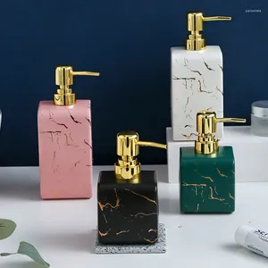 Liquide Soap Dispenser Matière en céramique Matière pour les accessoires de salle de bain des toilettes pour emballer le shampooing et la lotion de voyage à la main avec