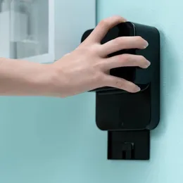 Dispensador de jabón líquido pantalla LED lavado a mano montada en la pared limpia el espacio de almacenamiento completamente grande batería empotrada hogar