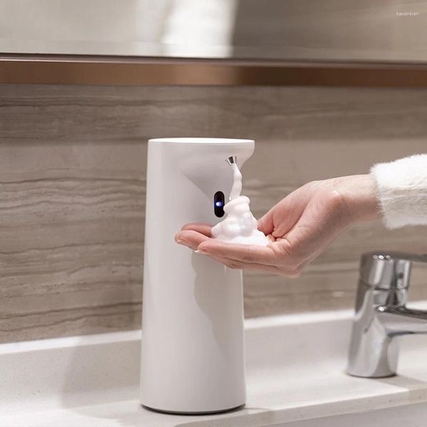 Dispensateur de savon liquide blanc automatique sans toucher le capteur de mouvement infrarouge moussant des mains gratuites automobiles pour salle de bain de cuisine