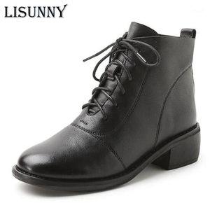 Lisunny Nieuwe schoenen vrouwen Europese stijl Ankle Boots Flats rond teen Zwarte elastische bandlaarzen echte lederen vrouw schoenen1