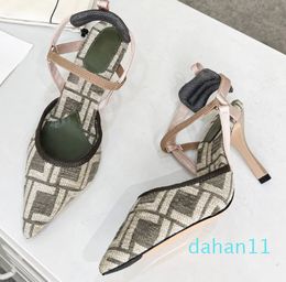 Lite Mesh sandales à talons hauts slingbacks bobine gros talons blocs bout pointu femmes Designers de luxe robe de soirée chaussures usine footwea