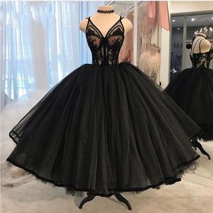 Petites robes de retour noires bretelles croisées Appliques désossage exposé pas cher robe de soirée longueur de thé robes de bal 272e